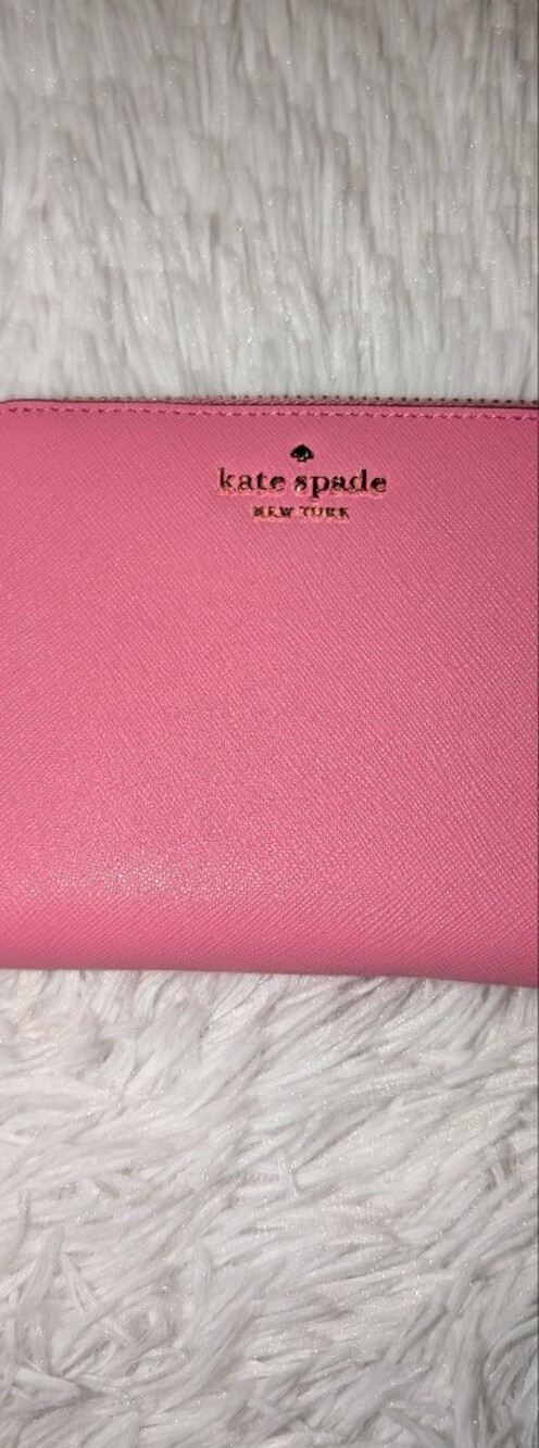 Kate Spade New York Morgan Saffiano Leather Small Compact Wallet Pink EUC